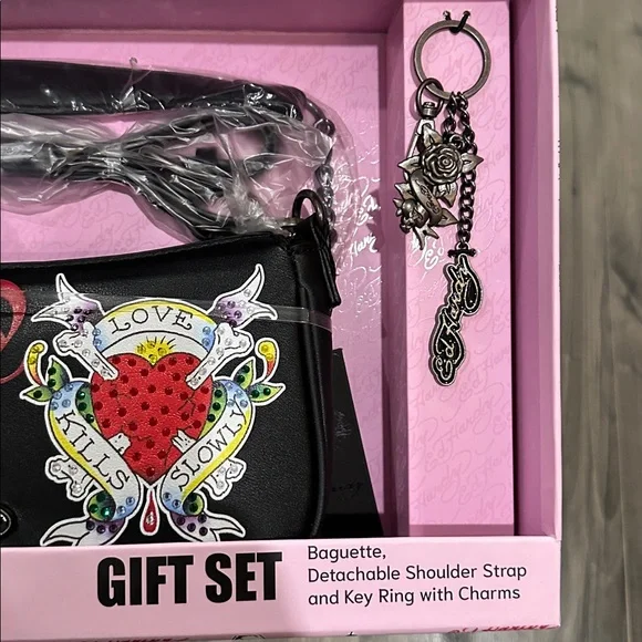 NWT Ed Hardy Love Kills Baguette Bag & Key Ring Set - Picture 4 of 6